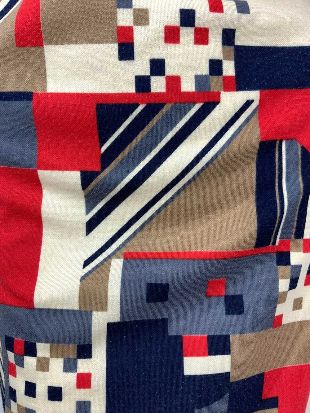 VINTAGE 60s 70s CREAM RED BLUE BROWN GEOMETRIC MO… - image 4