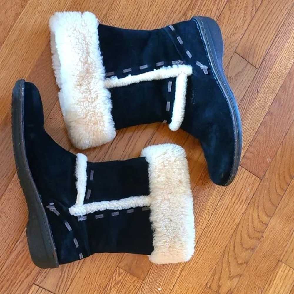 UGG Elijo Sheepskin Winter Boots sz US11, UK 9.5 … - image 1