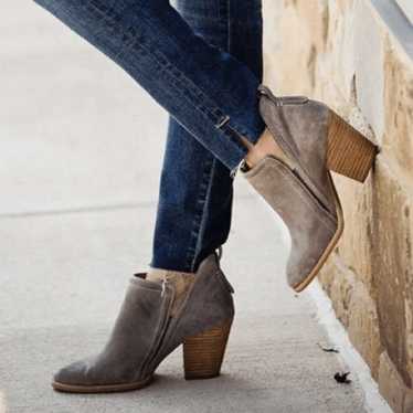 New Jeffrey Campbell Rosalee slip on boot bootie … - image 1