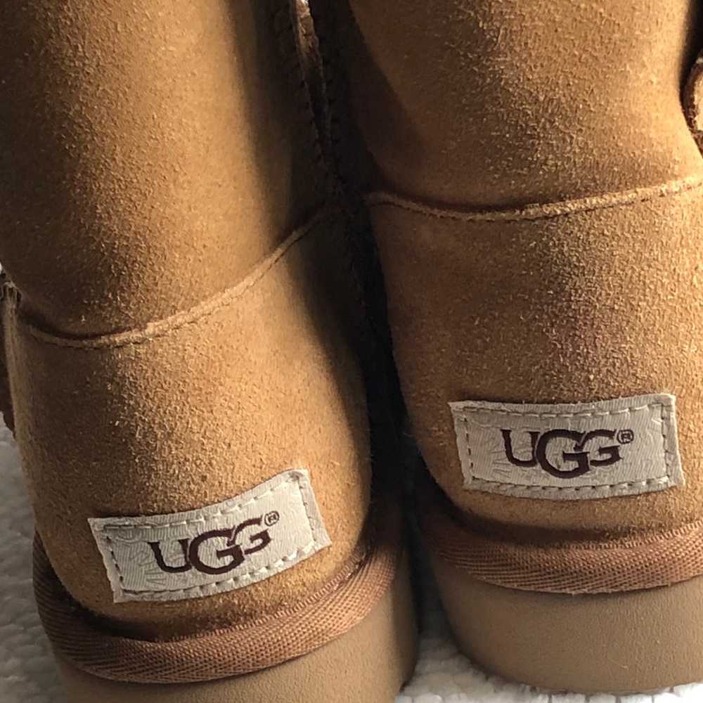 ugg boots size 6 - image 3