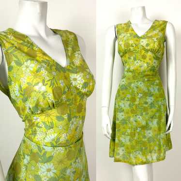 VTG 60s 70s GREEN WHITE YELLOW FLORAL DAISY BOTAN… - image 1