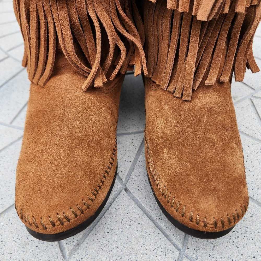 Minnetonka Moccasin 3-Layer Fringe Boots 9 - image 5