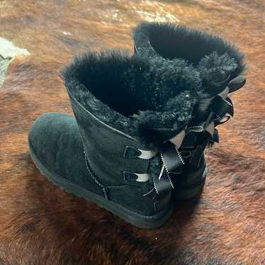 UGG Bailey Bow II