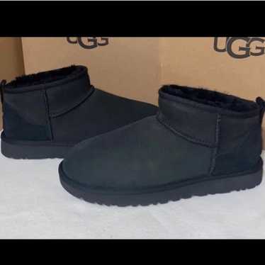 Ugg Classic boots- like new