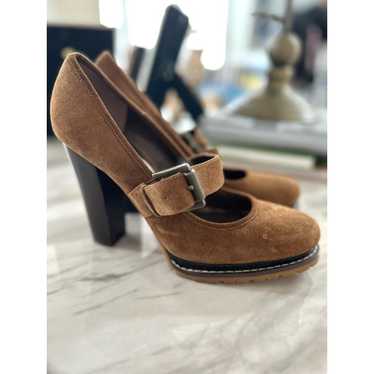 Vintage BCBG Lug Sole Brown Suede Mary Jane Heel