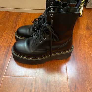 Doc marten Jadon