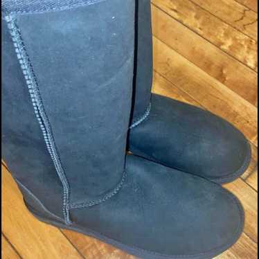 Tall women's boots size 9