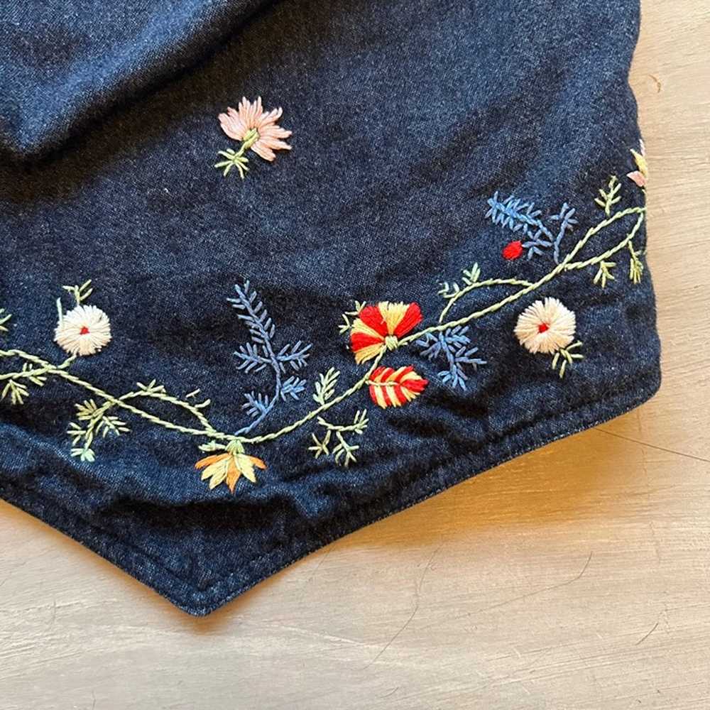 Vintage Denim Button Vest Embroidered Flowers Vne… - image 4