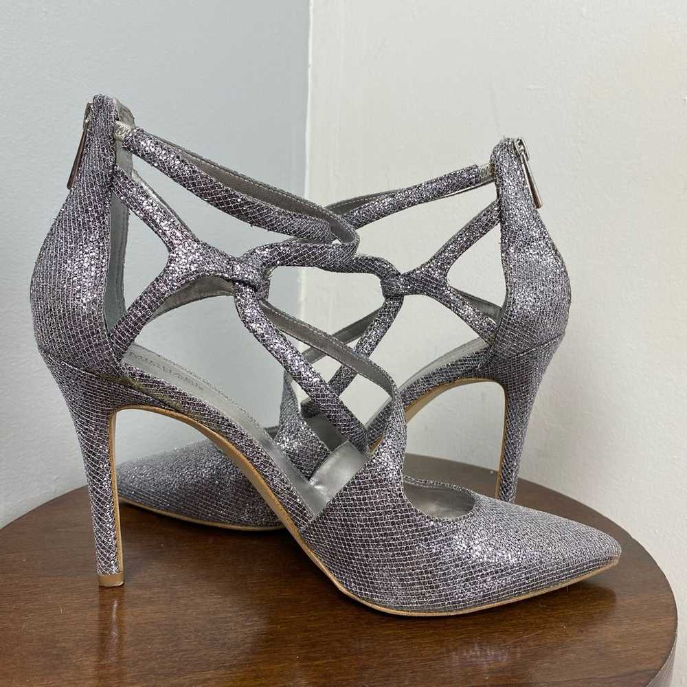 Michael Kors Catia Silver Glitter Chain Mesh Pump… - image 7