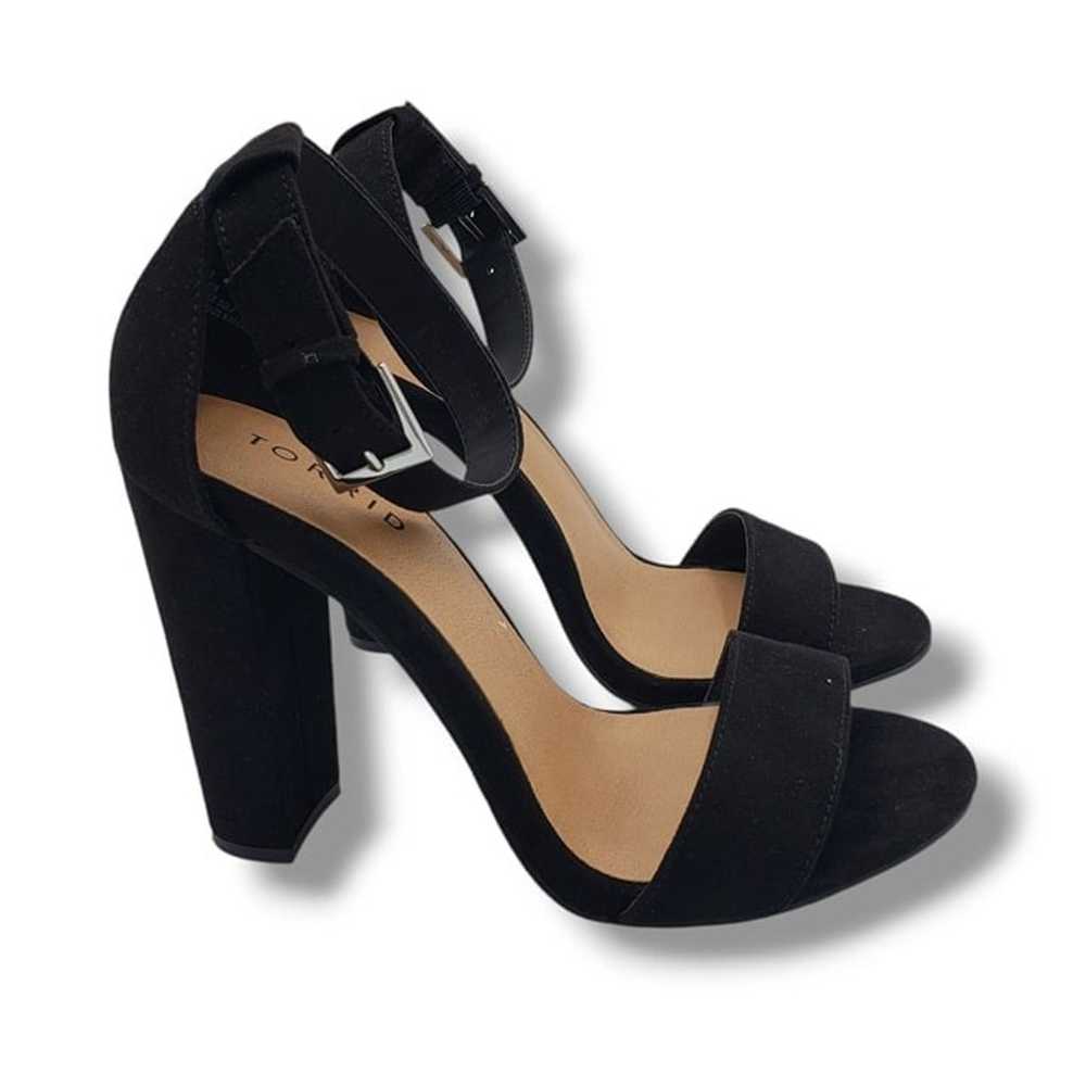 Torrid Two Strap Tapered Heel Sandal Womens 6W Bl… - image 1