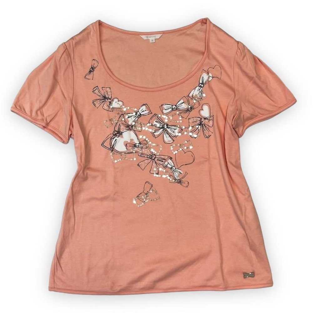 TO BE CHIC Too Basic T-Shirt Ribbon Pink Print U - image 1