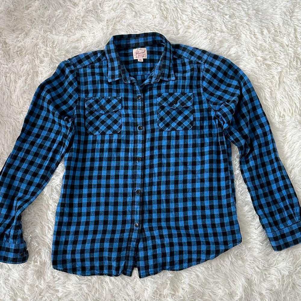 UNIQLO long sleeve shirt XL in blue and black che… - image 1