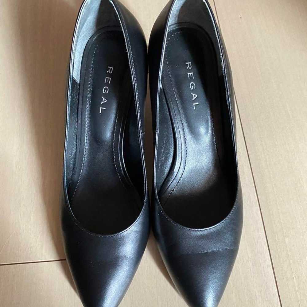 REGAL high-heeled pumps, in excellent condition. - image 1