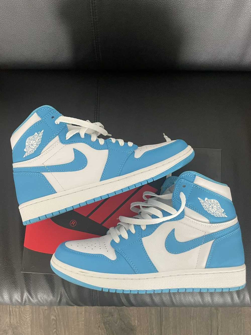 Jordan Brand × Nike Jordan 1 High UNC Retro - image 5