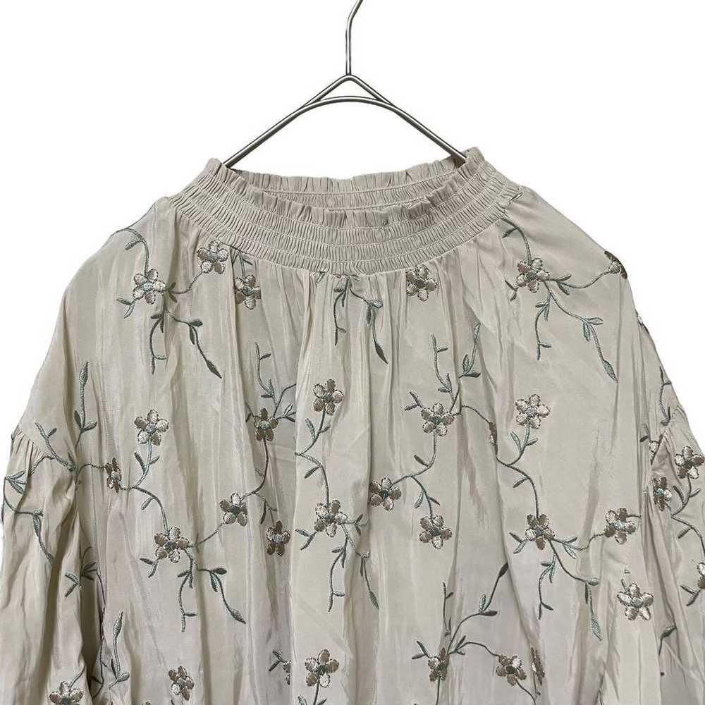 1763 Natural Couture [FREE] Long sleeve blouse wi… - image 3