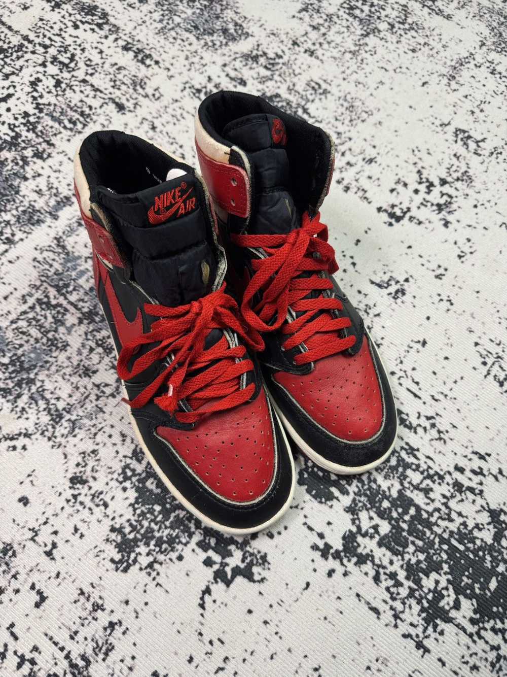 Jordan Brand × Nike Jordan 1 High OG Bred Black R… - image 5