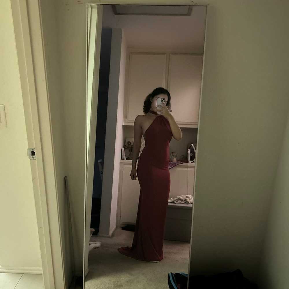 Sexy ruched backless burgundy dress - image 3