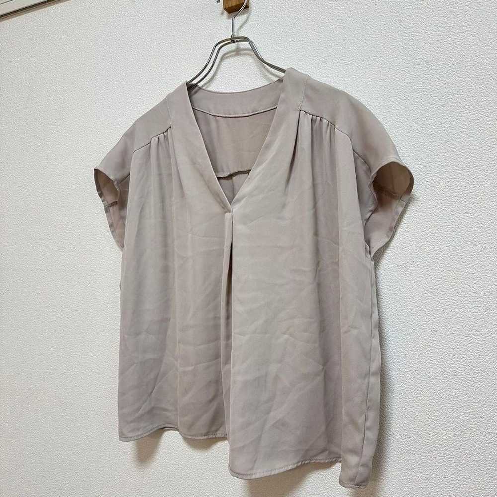 INGNI Ingu blouse short sleeve plain elegant refi… - image 4