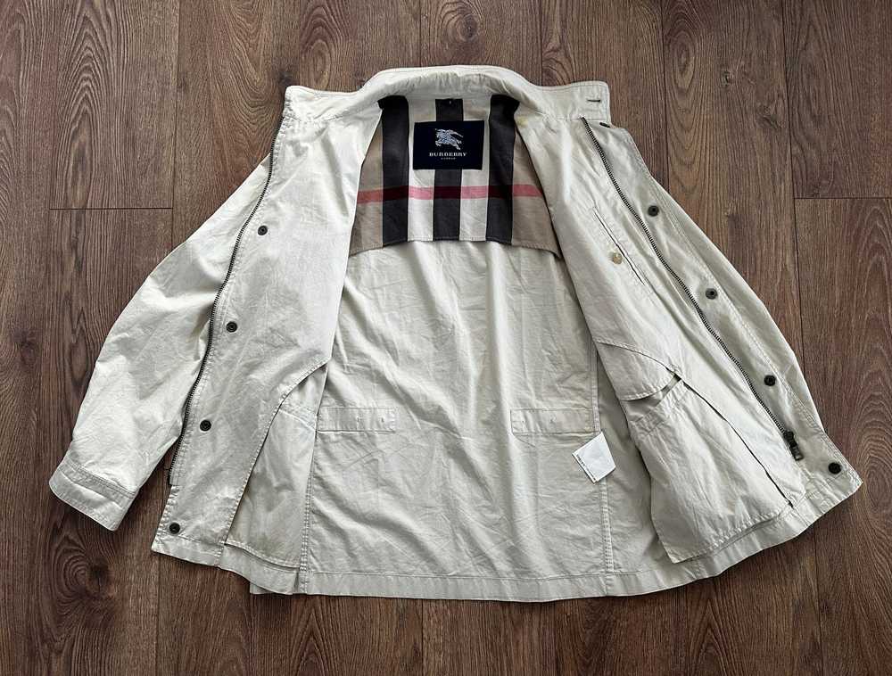 Burberry × Luxury Burberry London Rington-N Beige… - image 10