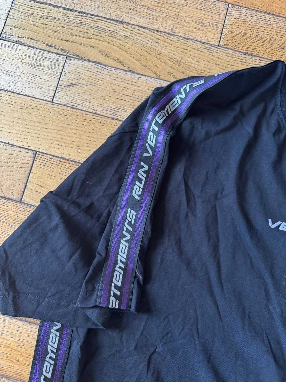 Vetements *RARE* VETEMENTS TAPE TEE LIMITED EDITI… - image 4