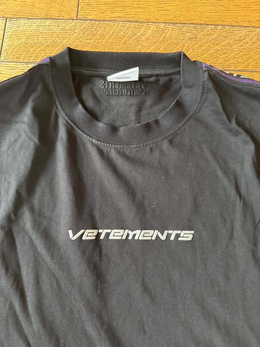 Vetements *RARE* VETEMENTS TAPE TEE LIMITED EDITI… - image 8