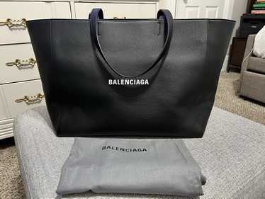 BALENCIAGA BARBES EAST WEST グラフィティ トートバッグ org.jpg