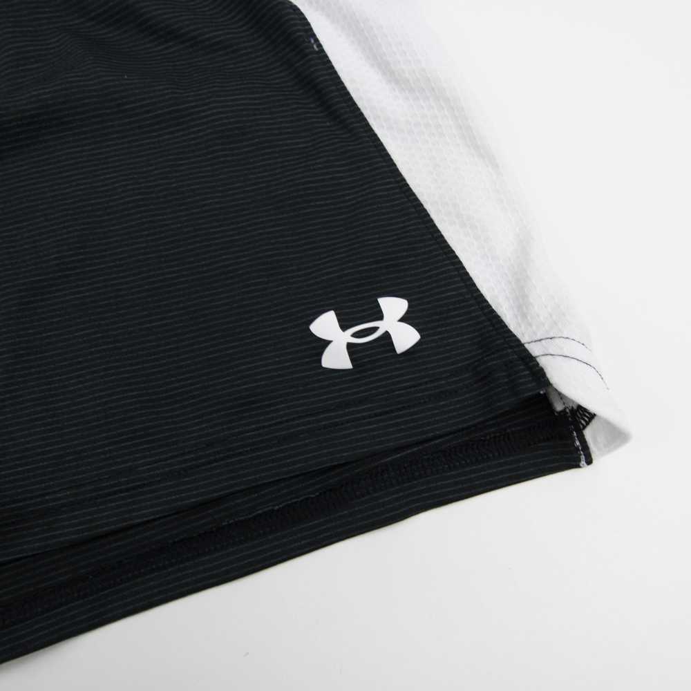 Under Armour Athletic Shorts Men's Charcoal/White… - image 4