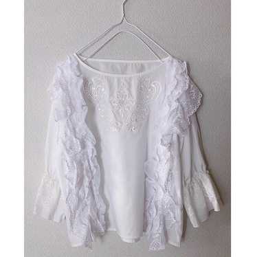 Remake frill blouse.