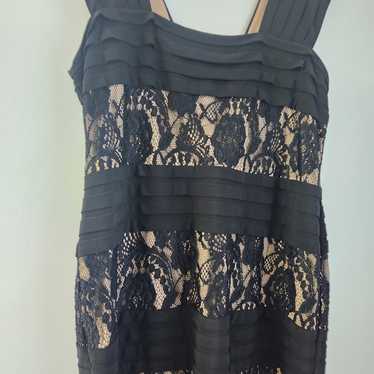 Adrianna Papell woman nude and black dress size 2… - image 1