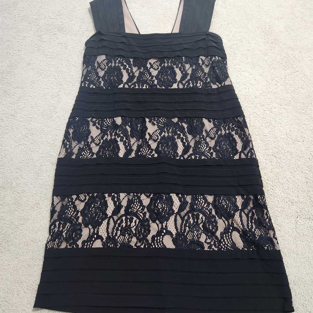 Adrianna Papell woman nude and black dress size 2… - image 2