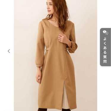 Long-sleeve dress with side pleats, beige, long-sl