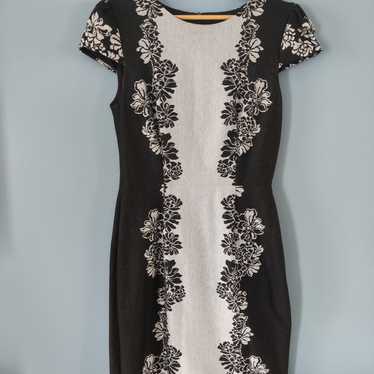 Betsey Johnson midi Dress size 6