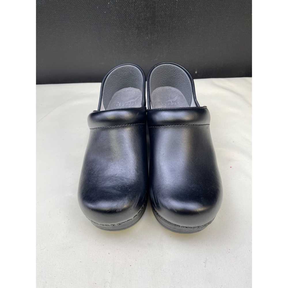 Dansko Dansko Women's Black Leather Clogs/ Slip o… - image 2