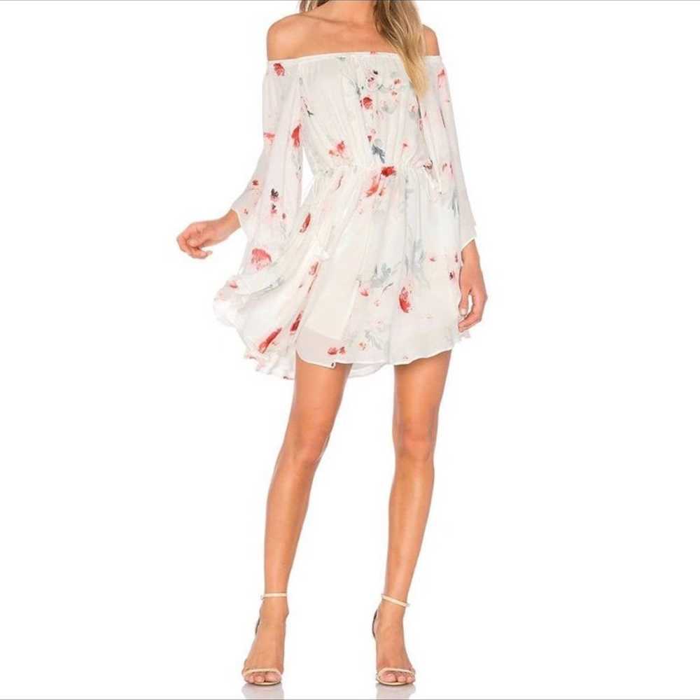 New Floral dress size medium - image 1