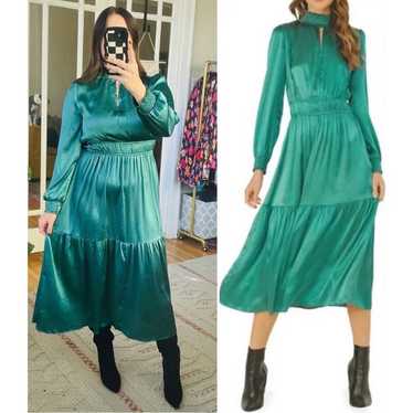 Lush Green Satin Long Sleeve Midi Dress