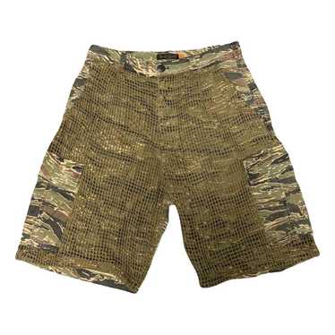 Undercover Short