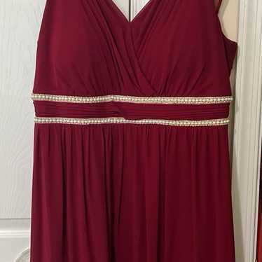 Formal Burgundy bridesmaid dress - image 1