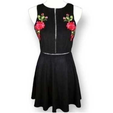 FOREVER 21 FAUX BLACK SUEDE RED FLORAL DRESS SZ.S 