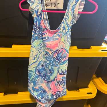 Nwot size 10 lilly pulitzer swim