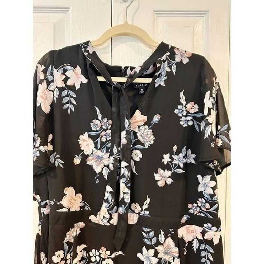 TORRID Multi-Color Floral Print Chiffon Skater Dr… - image 7