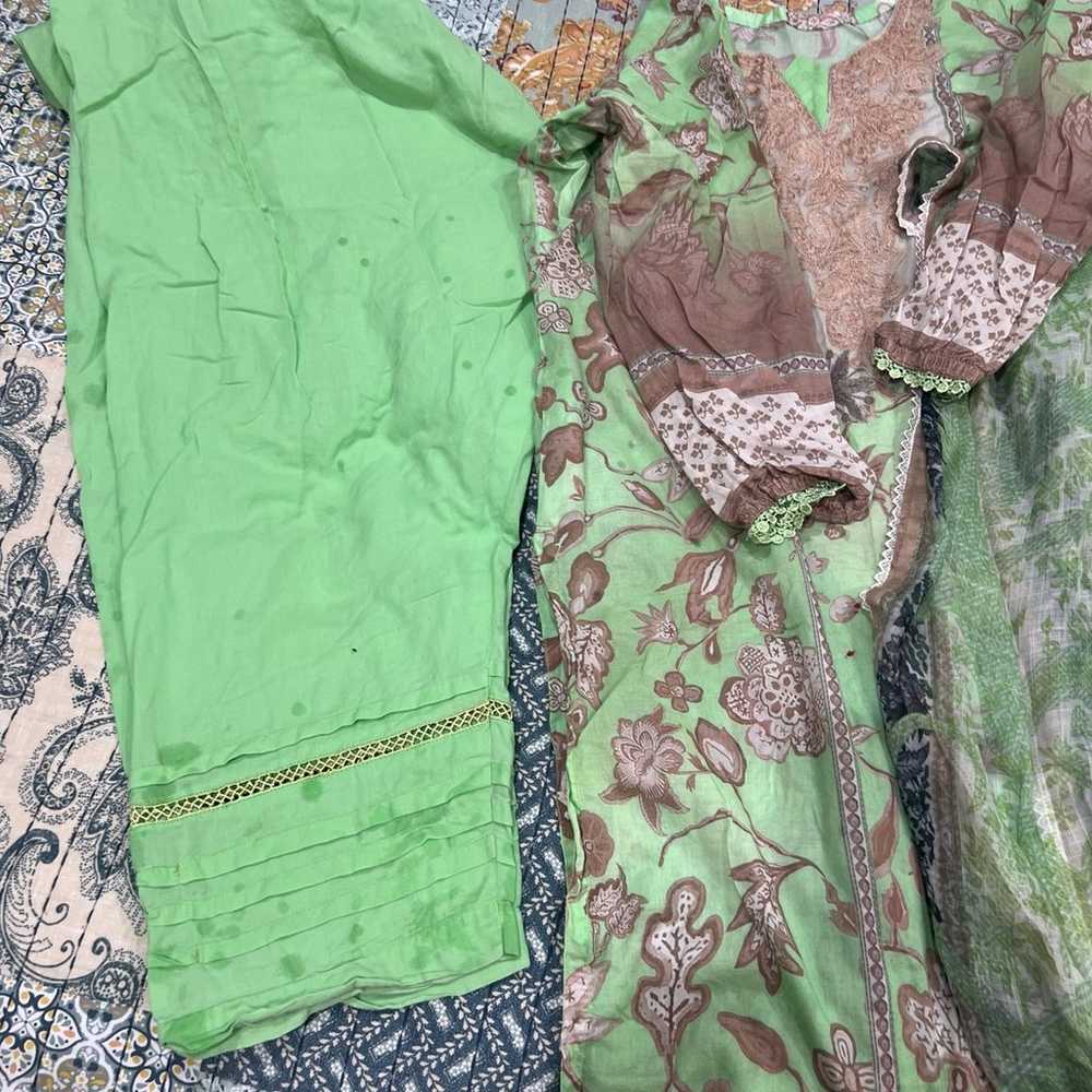 3 piece  Pakistani  dresses sanasafinaz - image 5