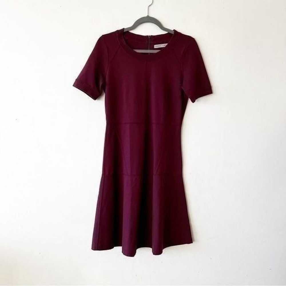 Athleta Size Small Maroon Short Sleeve Fit and Fl… - image 5