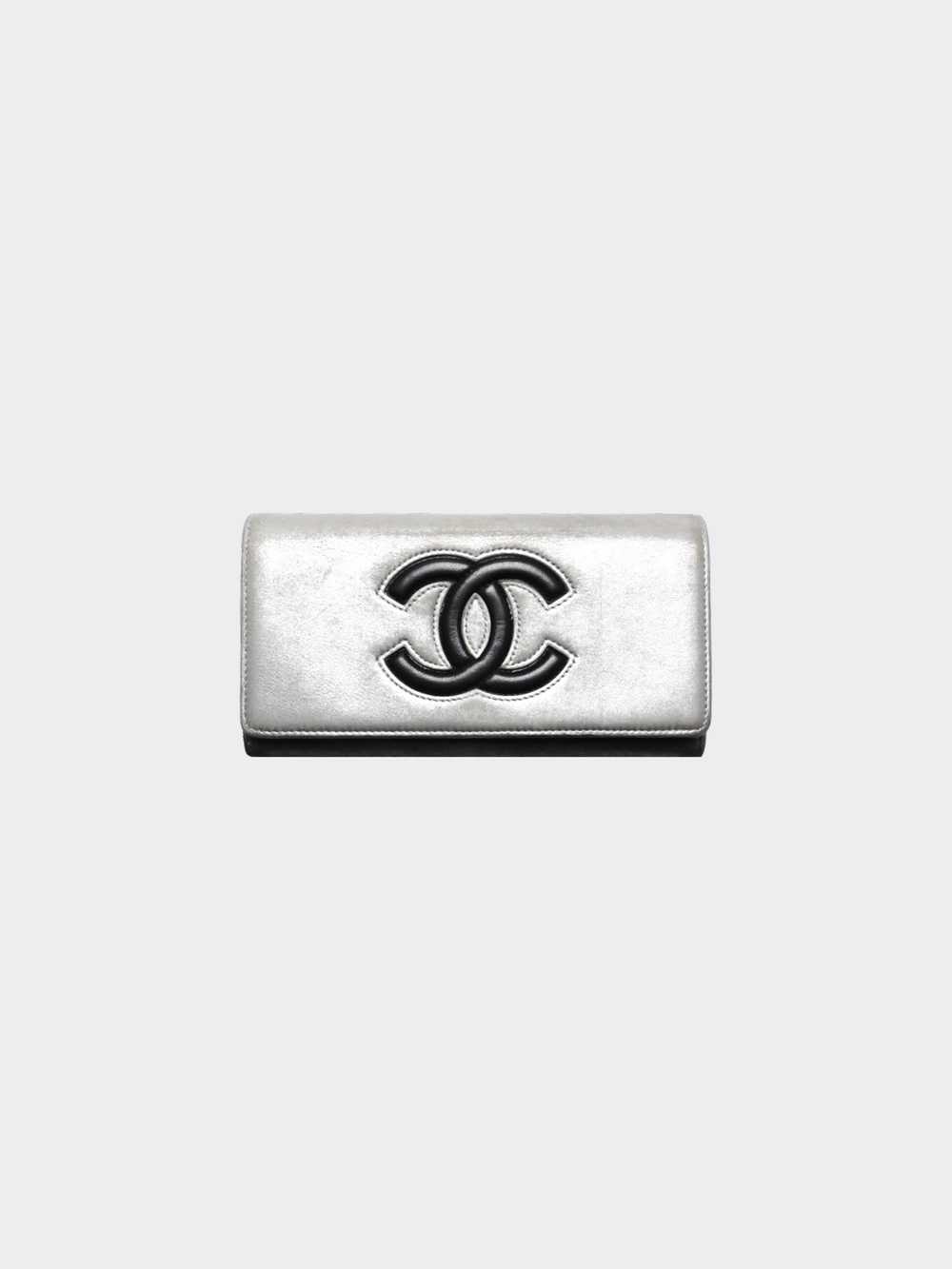 Chanel 2016 Rare Metallic Silver Calfskin Wallet - image 1