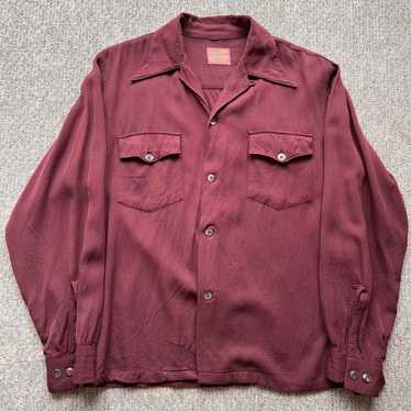 Vintage Game And Lake Sportswear offers 40s/50s Gabardine Red Back Gusset Button Shirt