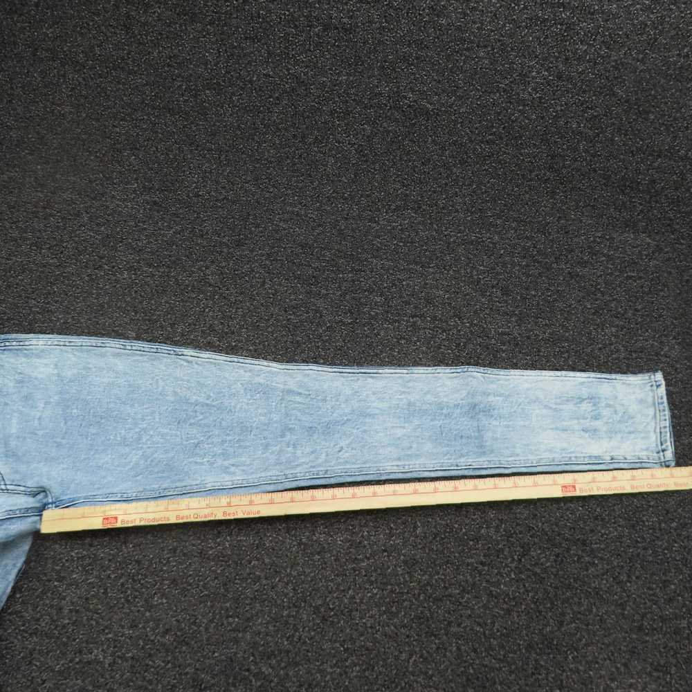 Levi's Classic Light Wash Blue Denim Skinny Jeans… - image 4