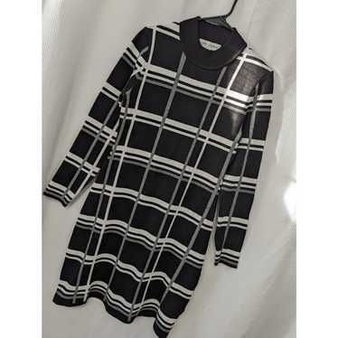 NWOT! LARRY LEVINE! SWEET BLACK & WHITE PLAID KNIT