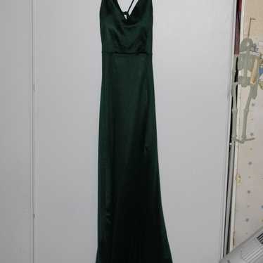 emerald green dress