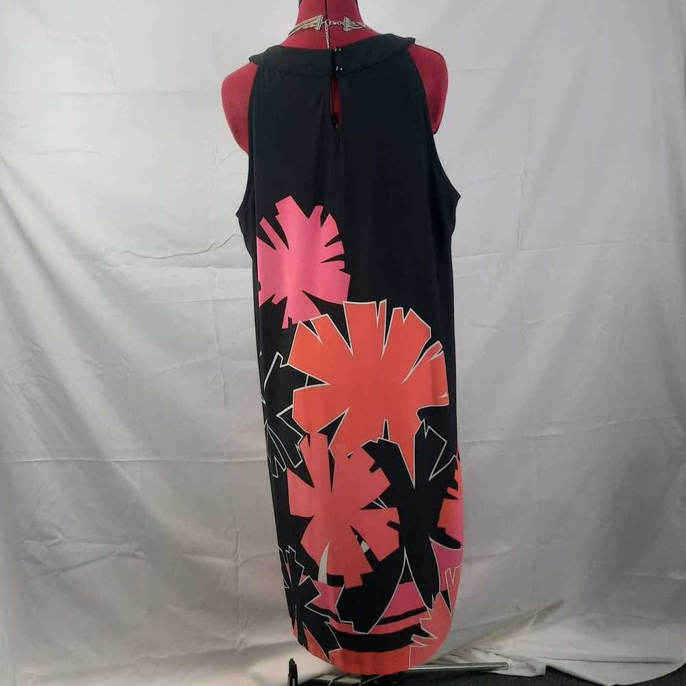 Sandra Darber Black Pink Coral White print and be… - image 2