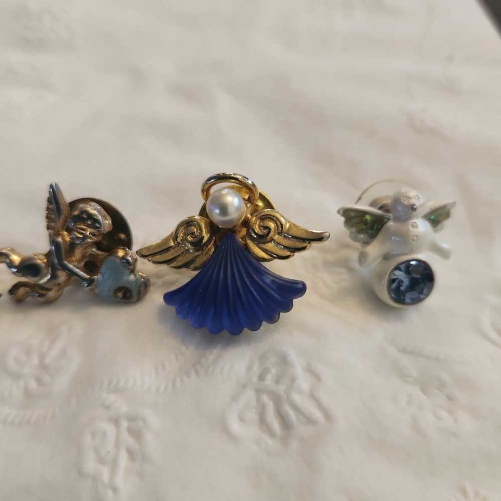 6 VINTAGE ANGEL PINS !ADORABLE - image 3