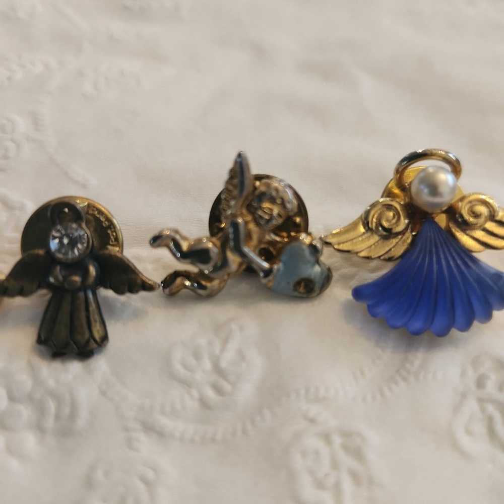 6 VINTAGE ANGEL PINS !ADORABLE - image 6